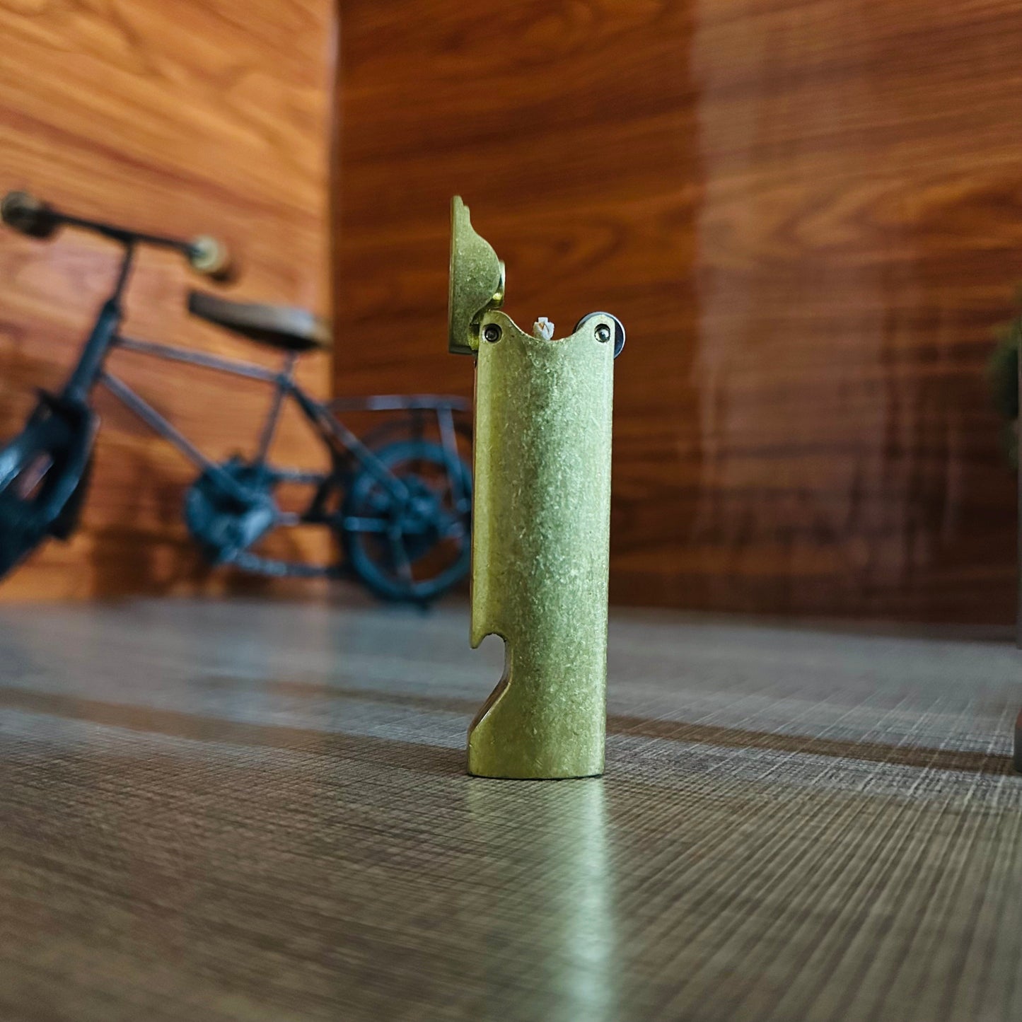 Wine Old Metal Lighter