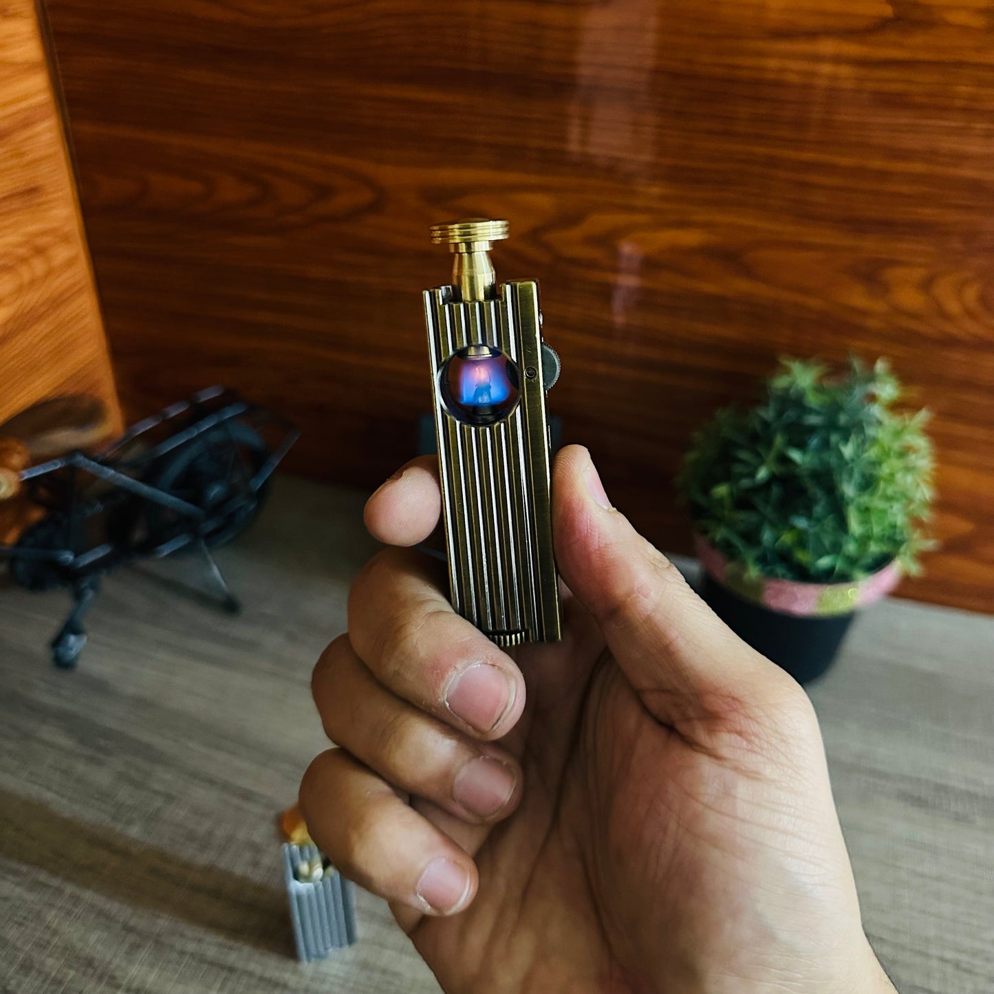 High-quality, Windproof, Retractable Kerosene Lighter