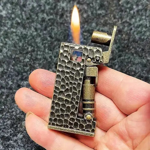 Classic Retro Old-fashioned Scimitar Lighter