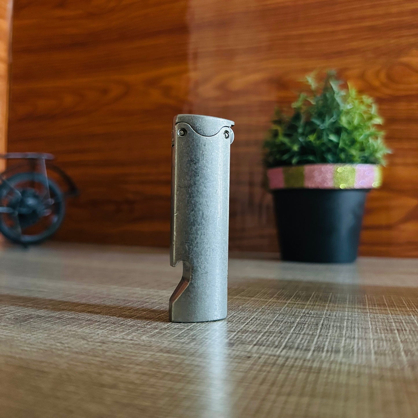 Wine Old Metal Lighter